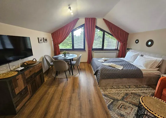 Rustic Mountain - A55